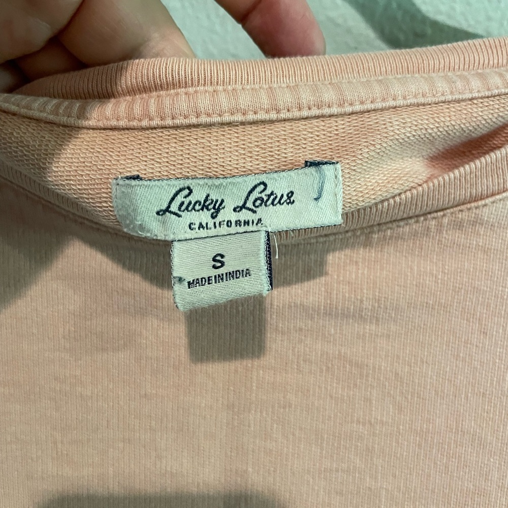 Women’s Lucky Lotus distressed pale pink with long sleeve and lace detai… - Picture 2 of 5